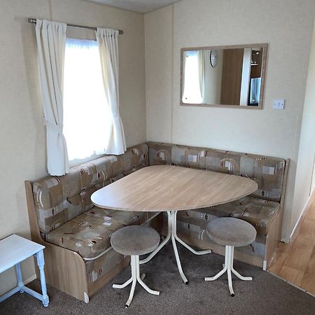 The Luxury Wolds Retreat 6 Berth 3 Bedrooms Beds Made For Arrival Wifi Ingoldmells Exterior foto